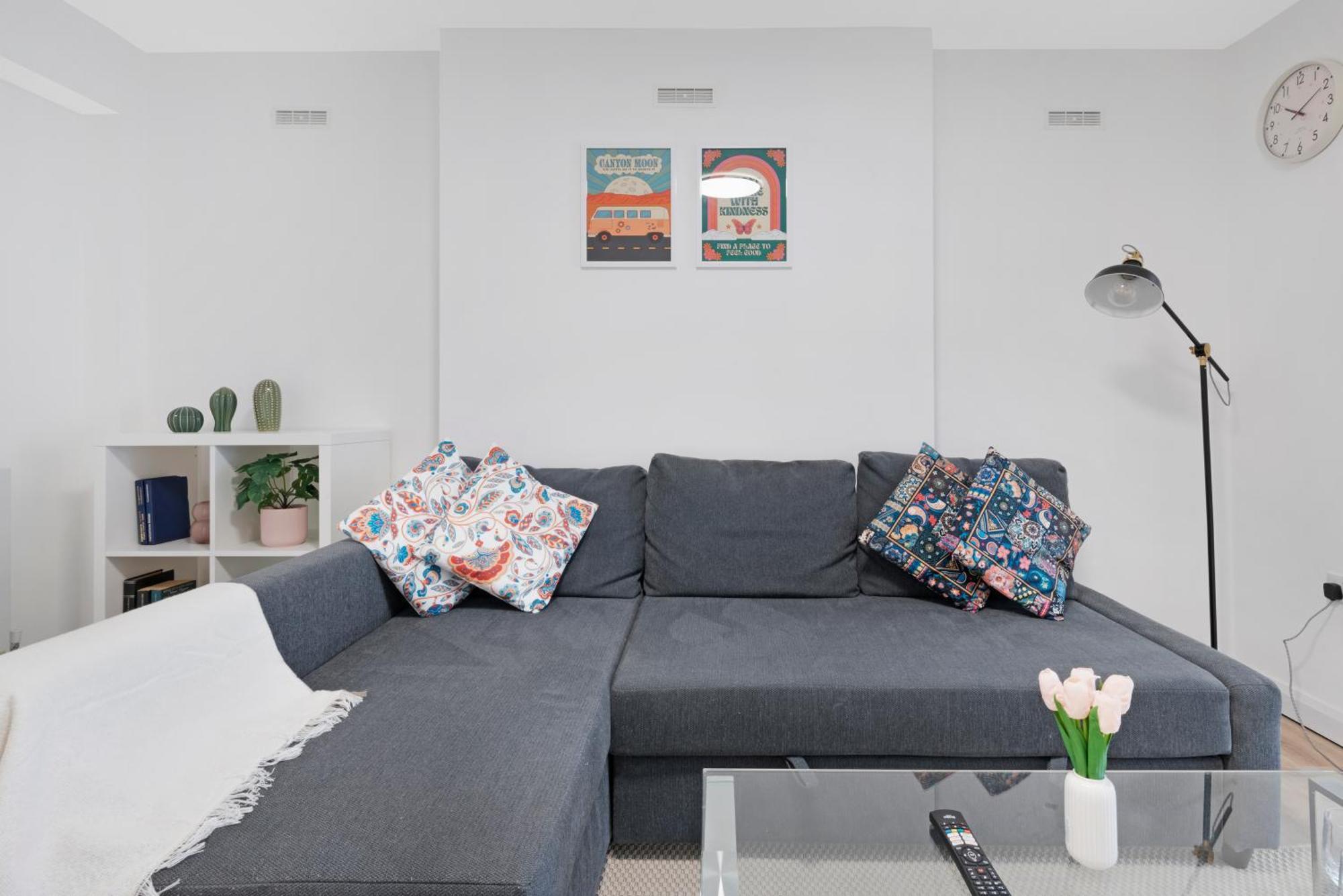 Flat In Dalston, * Londra