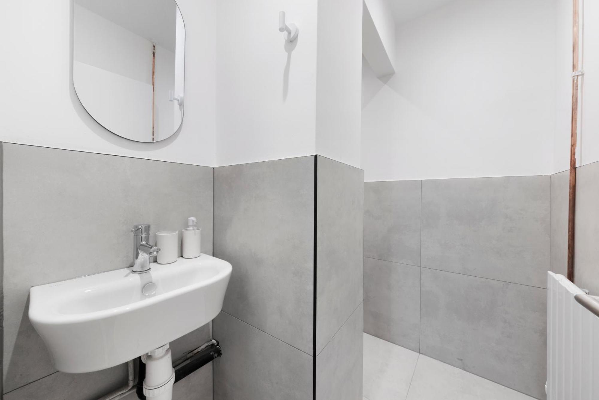 Flat In Dalston, *